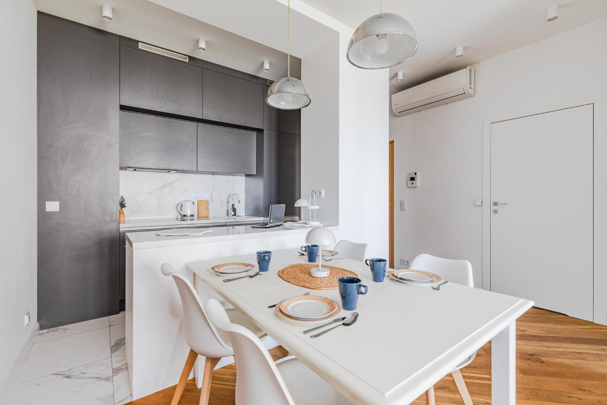 Superapart Kolejowa 49A วอร์ซอ ภายนอก รูปภาพ